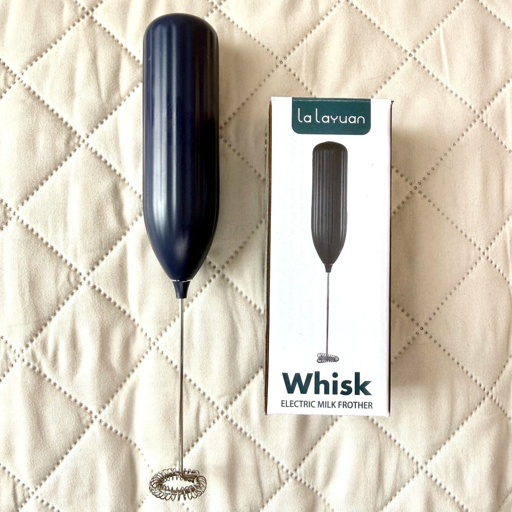 Battery-Powered Handheld Milk Frother Whisk - Blue